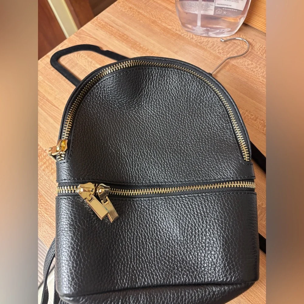 Genuine Leather Mini Backpack | Black | Made in Italy